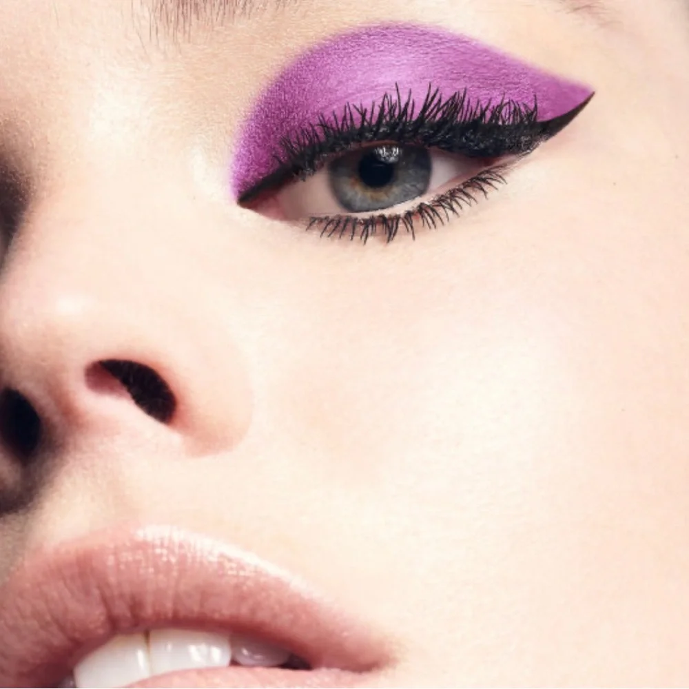 STILA Suede Shade Liquid Eyeshadow - VIOLET VIOLET
